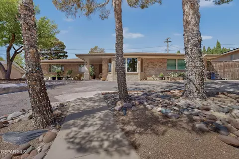 5721 Oak Cliff Dr, El Paso, TX 79912