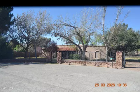 900 Dulcinea Ct, Santa Teresa, NM 88008