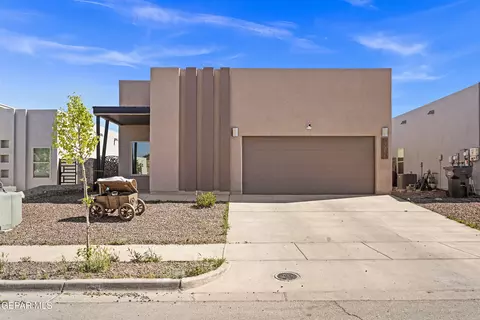 13216 Pocklington Rd, El Paso, TX 79928