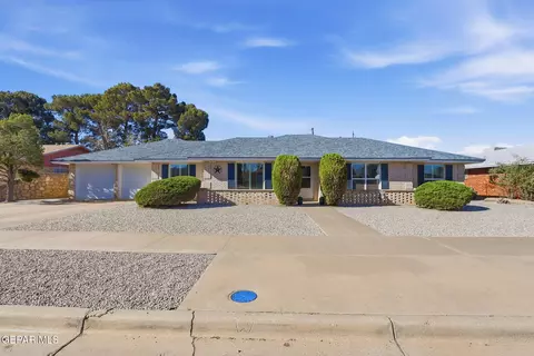 9136 Mc Fall Dr, El Paso, TX 79925