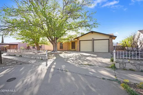 4968 Grapeland Dr, El Paso, TX 79924