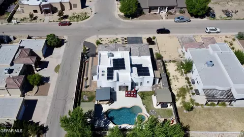 View/Area - 1024 Maximo St, El Paso, TX 79932 photo 2 of 8