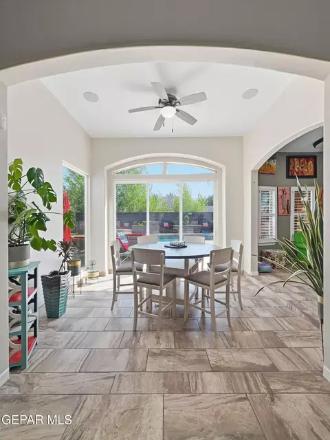 Dining - 1024 Maximo St, El Paso, TX 79932 photo 3 of 4