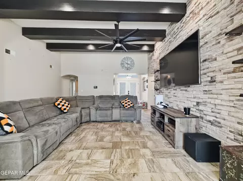 Living - 1024 Maximo St, El Paso, TX 79932 photo 2 of 6
