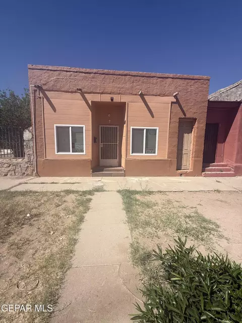 805 Tays St, El Paso, TX 79901