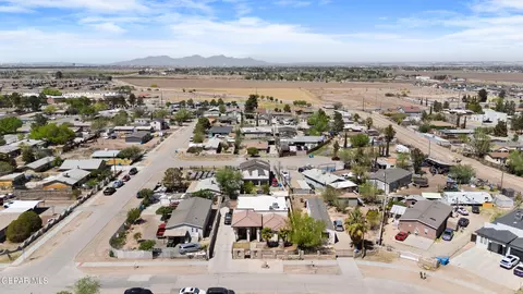 11505 Ellen Dr, Socorro, TX 79927