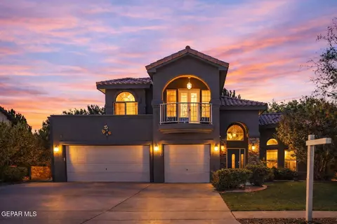 554 Shadow Willow Dr, El Paso, TX 79922