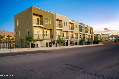 201 Desert Pass St #A-1, El Paso, TX 79912