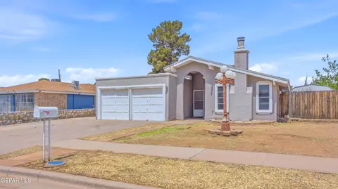 11165 Shiner Ave, El Paso, TX 79936