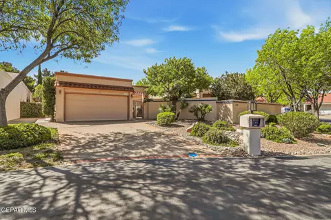 1038 Los Jardines Cir, El Paso, TX 79912
