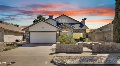 11968 Crown Royal St, El Paso, TX 79936