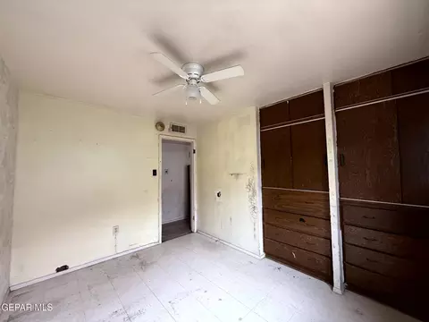 Bedroom - 228 Mango Rd, El Paso, TX 79915 photo 4 of 18