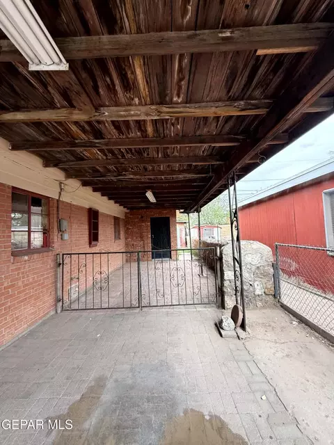 Exterior - 228 Mango Rd, El Paso, TX 79915 photo 3 of 5