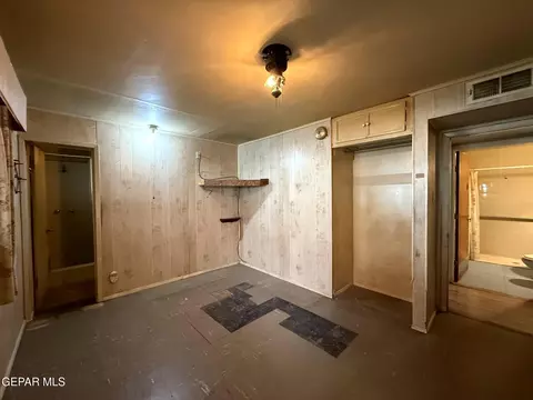 Bedroom - 228 Mango Rd, El Paso, TX 79915 photo 8 of 18