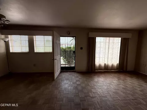 Living - 228 Mango Rd, El Paso, TX 79915 photo 2 of 3