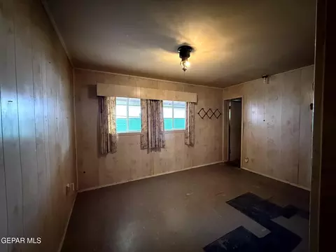 Bedroom - 228 Mango Rd, El Paso, TX 79915 photo 5 of 18