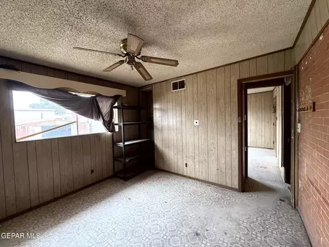 Bedroom - 228 Mango Rd, El Paso, TX 79915 photo 17 of 18