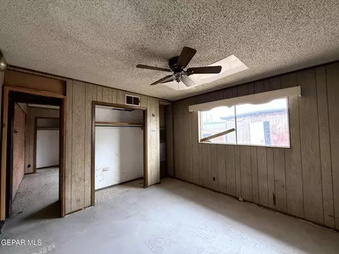 Bedroom - 228 Mango Rd, El Paso, TX 79915 photo 15 of 18