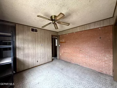 Bedroom - 228 Mango Rd, El Paso, TX 79915 photo 18 of 18