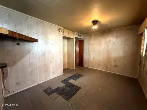 Bedroom - 228 Mango Rd, El Paso, TX 79915 photo 6 of 18