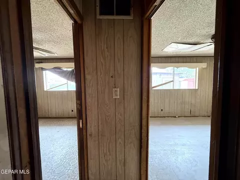 Entry Way - 228 Mango Rd, El Paso, TX 79915 photo 6 of 6