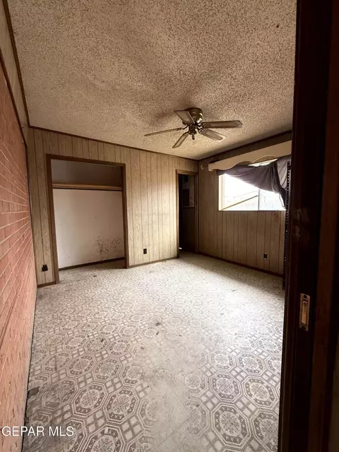 Bedroom - 228 Mango Rd, El Paso, TX 79915 photo 16 of 18