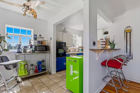 Kitchen - 700 E Baltimore Dr, El Paso, TX 79902 photo 1 of 6