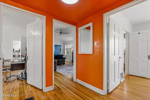 Entry Way - 700 E Baltimore Dr, El Paso, TX 79902 photo 3 of 3
