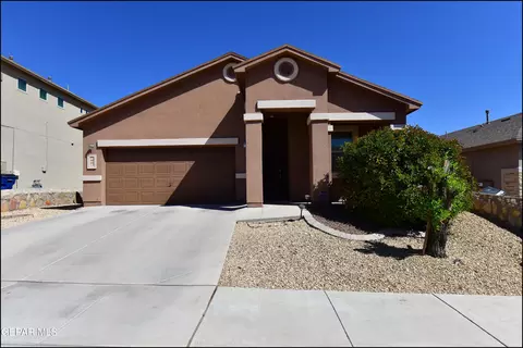 505 Ginger Francis Ln, El Paso, TX 79938