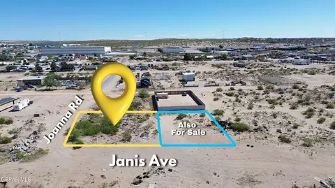 33 Joanna Rd, El Paso, TX 79927