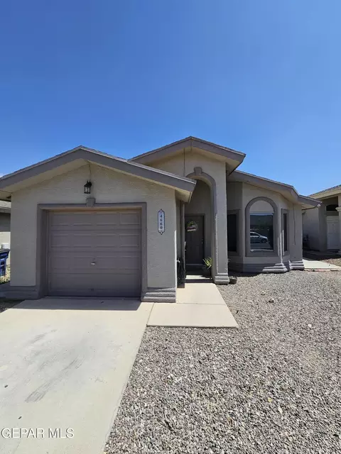 4660 Beacham St, El Paso, TX 79938