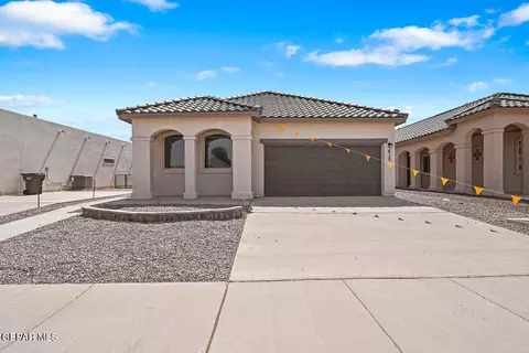 14352 Bill Lazor Pkwy, El Paso, TX 79928