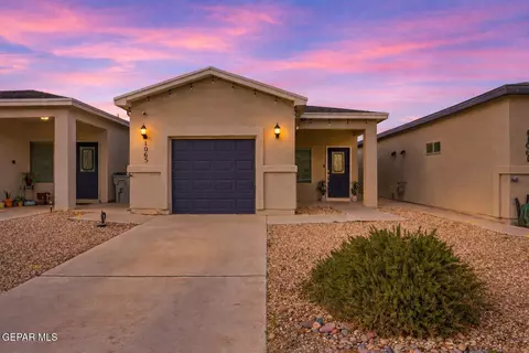 1065 Hoppas St, El Paso, TX 79932