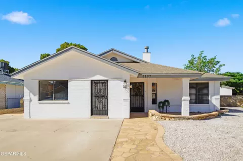 3197 Lonesome Dove Cir, El Paso, TX 79936