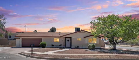 400 Perth Ct, El Paso, TX 79922