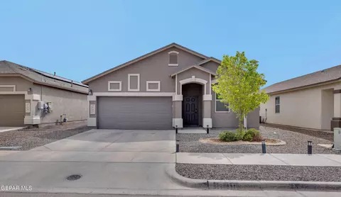 1008 Zenair Pl, El Paso, TX 79928