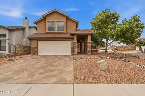 7200 Copper Nail Ln, El Paso, TX 79934
