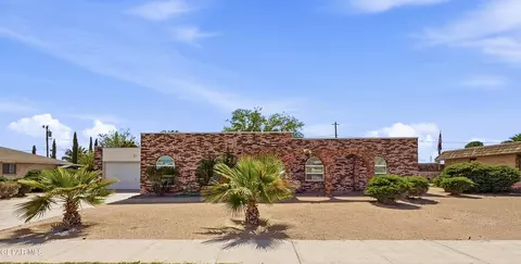 16007 Darrington Rd, Horizon City, TX 79928