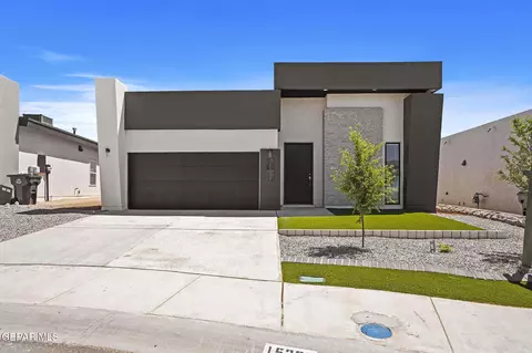 12518 Amesbury Ave, El Paso, TX 79928