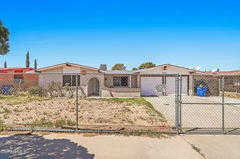 3457 Guthrie St, El Paso, TX 79935