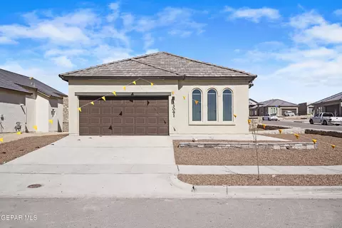 13170 Oakhampton Ave, El Paso, TX 79928
