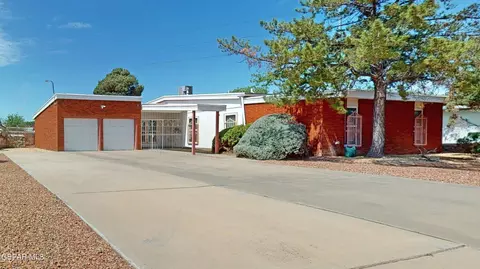 2005 Mermaid Dr, El Paso, TX 79936