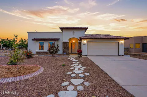 5601 Valley Maple Dr, El Paso, TX 79932