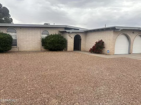 10316 Ashwood Dr, El Paso, TX 79925