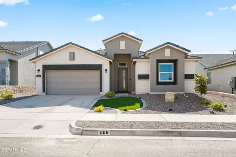 908 Crystal Deer Dr, El Paso, TX 79928