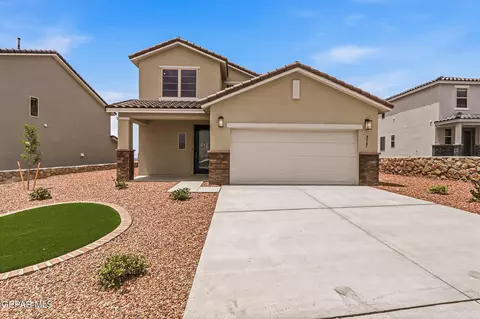333 Emerald Rise Dr, Horizon City, TX 79928