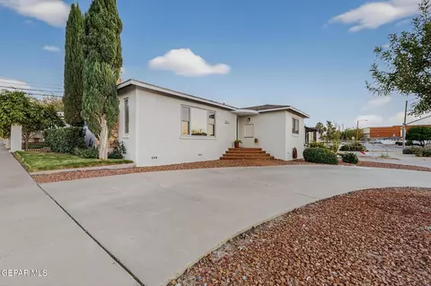 3224 N Stanton St, El Paso, TX 79902