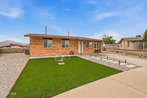 10109 Wolverine Dr, El Paso, TX 79924