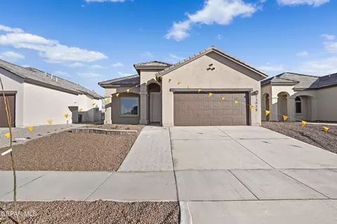 13816 Paseo Perlas Dr, Horizon City, TX 79928