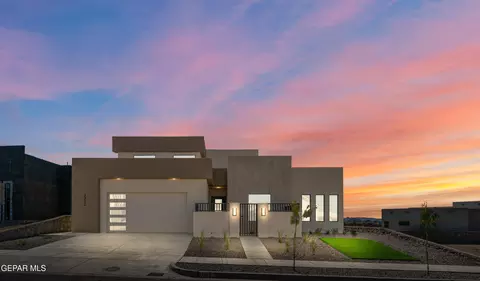 1840 War Path Dr, El Paso, TX 79911